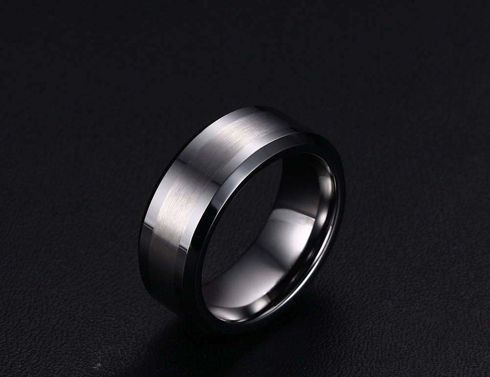 Mens Tungsten Carbide Wedding Engagement Scratch Resistant 8mm Band Ring